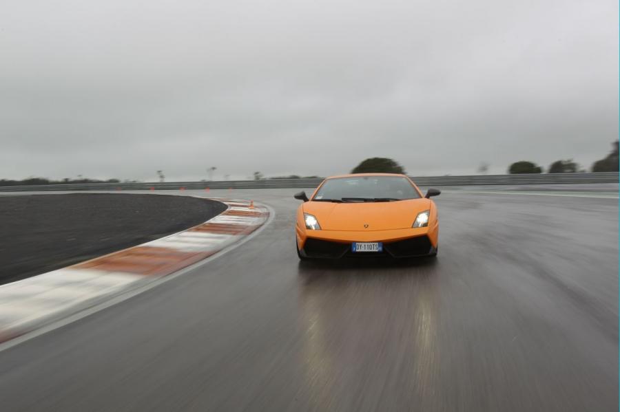  Lamborghini Gallardo LP570-4 Superleggera 2010 года  (фото 96 из 183)